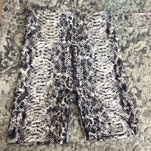 Balance collection shorts
